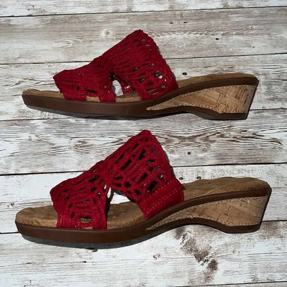 WALKING CRADLES Red Kudos Cork Wedge Heel Sandals Size 6WW Tiny Pillows Insoles - Picture 7 of 16